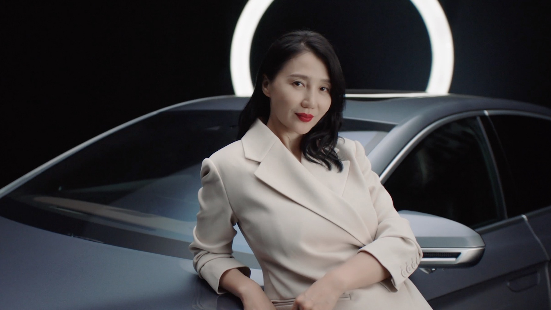 阿朵 | j9九游会木兰荟首位女性挚友，新民族音乐人
